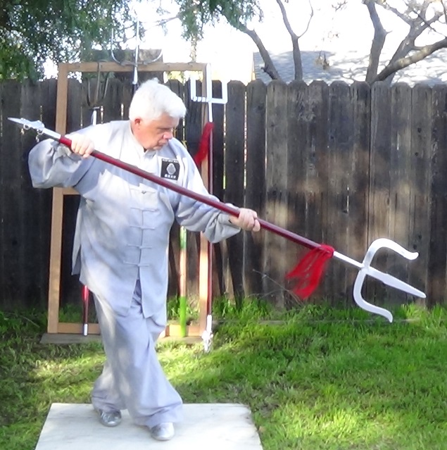 Southern fork - single whip pose