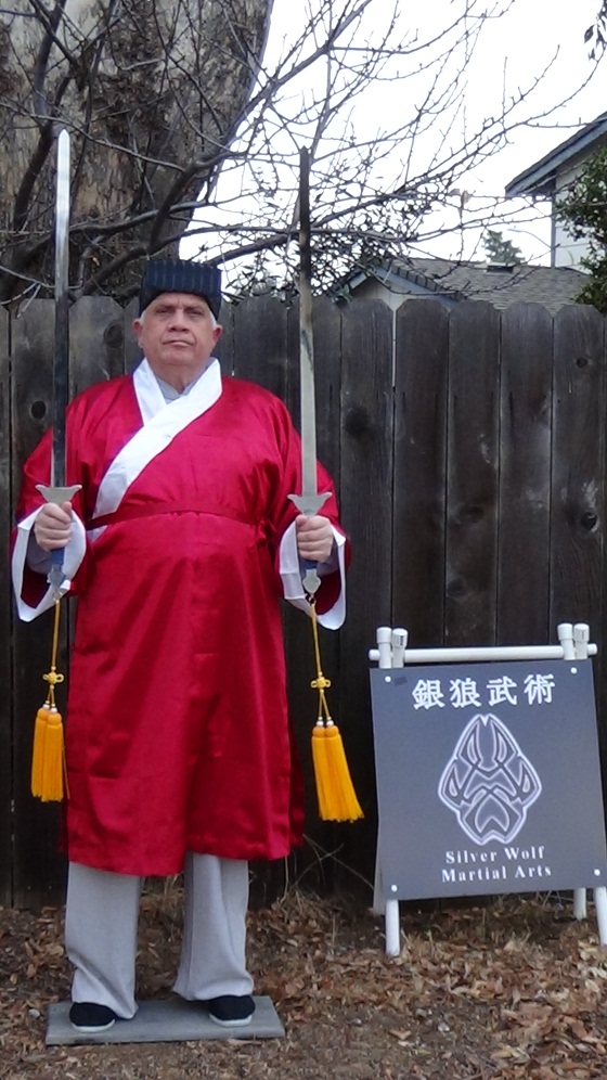 RedPisha with swords